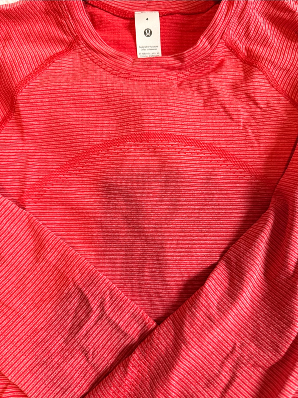 Lululemon cropped long sleeve swiftly tech - Picture 2 of 6